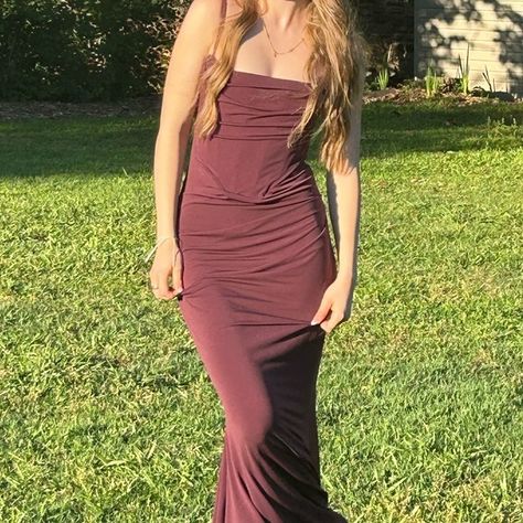 House of CB, Milena Jersey Corset Maxi Dress, in the color Dark Cherry, Size XS House Of Cb, Burgundy Dress, How To Make Shorts, Dress Es, Prom, Prom Dresses, Plus Fashion, Maxi Dress, Outfit Inspo