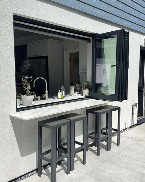 Recently installed and finished in time for alfresco dining season 🔥😍 Our Bifold Window used to open up to a serving station 💫 DM us your… | Instagram Kitchen Extension Layout, Kitchen Window Bar, Backyard Door, Serving Station, Japanese Cafe, Kitchen Window Design, Window Bars, Wood Chair Design, Simple Kitchen Design