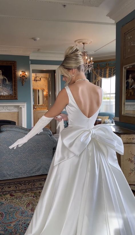 Wedding Dress With Gloves, Dress And Gloves, Bow Wedding Dress, Pretty Wedding Dresses, White Wedding Dress, Dream Wedding Ideas Dresses, Classy Wedding, Satin Wedding Dress, Wedding Mood