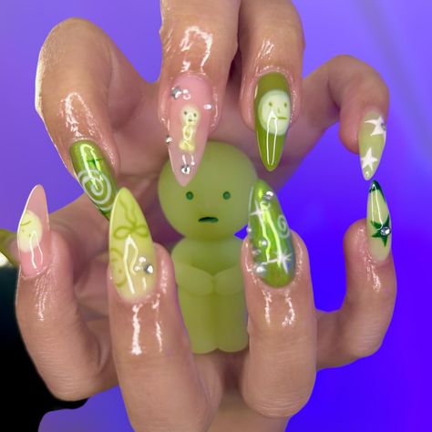 this smiski set!! like pleaseee 🥹💚🌱 #sanantonionailtech #sanantoniotx #nailtech #nailart #nailsofinstagram #nails #nailartist #sanantonionailartist #satx #gelx #gelxnails m #love #licensednailtech #210 #nailtech210 #sanantonionails #nailsofsanantonio #nailsofinstagram #nailinspo #freestyle #freestylenails #trendingnails #smiski #smiskinails Gummy Bear Nail Ideas, Smiski Nails, Tamagotchi Nails, Nails With Gummy Bear Charms, Colorful Gummy Bear Nails, Usahana Nails, Nail Time, Summery Nails, Dream Nails