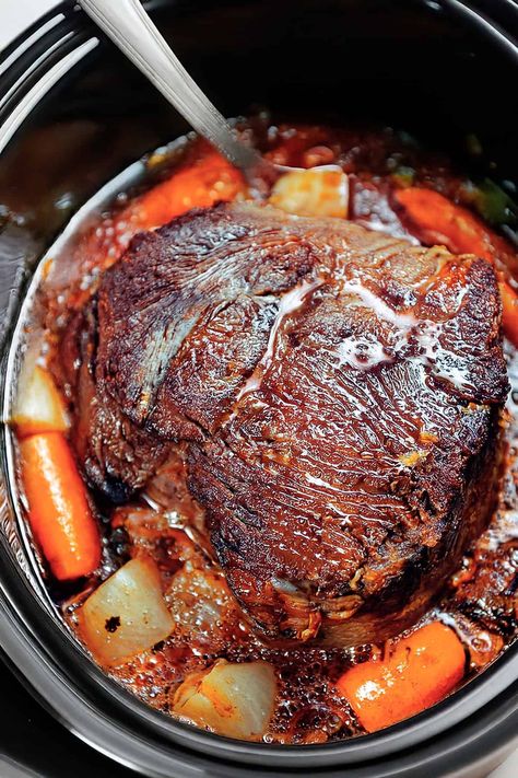 Slow-cooked Crock Pot Sirloin Tip Roast—tender, juicy beef paired with savory gravy, carrots, and onions. This easy roast recipe is perfect for family dinners! Pork Sirloin Roast Crock Pot, Sirloin Roast Recipes, Beef Sirloin Tip Roast, Pork Sirloin Roast, Tip Roast, Crockpot Roast Recipes, Easy Roast, Pork Sirloin, Sirloin Roast