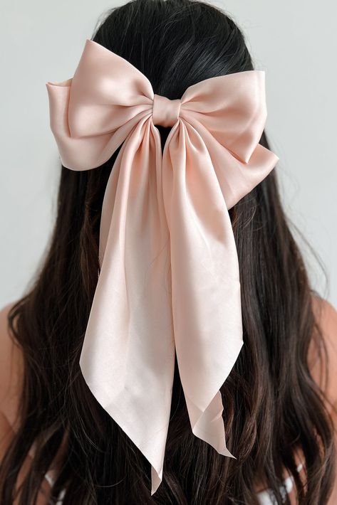 Hello Lovely Barrette Hair Bow (Pale Pink) - NanaMacs Pink Silk Bow, Satin Headband Hairstyles, Cute Bows For Hair, Light Academia Accessories, Moños Aesthetic, Hair Bows Aesthetic, Bow Clip Hairstyle, Pink Bow In Hair, Different Types Of Bows