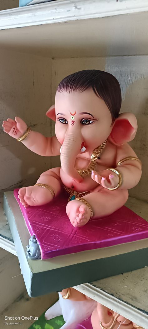 Cute Ganpati Murti, Small Ganpati Murti, Baal Ganesh Murti, Bal Ganesh Murti, Baby Ganesha Murti, Ganesh Murti Images, Ganesha Murti, Bal Ganesh, Ganesha Artwork