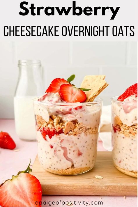 Strawberry Cheesecake Overnight Oats combine the rich, creamy flavors of your favorite cheesecake with the sweetness of fresh strawberries, creating an indulgent (yet healthy!) and wholesome breakfast. Overnight Oats Cheesecake, Cheesecake Overnight Oats Healthy, Strawberry Cheesecake Oats, Strawberry Cheesecake Overnight Oats, Cheesecake Overnight Oats, Jello Cheesecake, Greek Yogurt Breakfast, Wholesome Breakfast, Strawberry Overnight Oats