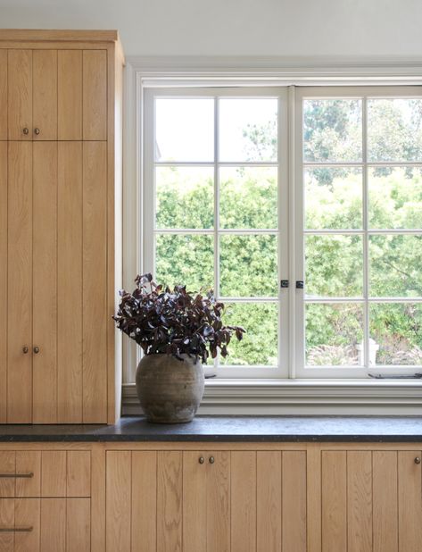 Amber Interiors Kitchen, Scandi Farmhouse, Cabinet Detail, Classic Farmhouse Kitchen, Cabinet Trends, Transitional Kitchens, Kitchen Cabinet Trends, Millwork Details, Dreamy Design