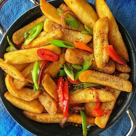 Salt and Pepper Chips | Chinese Takeaway Classic Prawn Toast Recipe, Chinese Curry Sauce, Special Fried Rice Recipe, Chilli Beef Recipe, Healthy Takeaway, Black Bean Sauce Recipe, Chinese Fakeaway, Salt And Pepper Chips, Stir Fry Sauce Easy