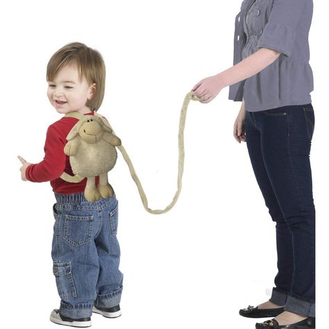 I use a safety leash with my toddler, but my partner doesn’t approve. Am I overreacting? - Winnie Backpack Leash, Puppy Backpack, Jeep Baby, Toddler Safety, Animal Backpacks, Baby Backpack, Baby Walking, Toddler Travel, Baby Puppies