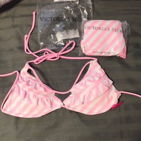 Pink And White Stripped Bikini. Brand New Never Worn. Top Was Only Taken Out Of Package For The Picture. Victoria Secret Bathing Suit, 2000s Bathing Suits, Pink Victoria Secret Aesthetic, Coquette Swimsuit, Victoria's Secret Aesthetic, Mcbling Fashion, Pink Core, Swimsuit Pink, 2000s Clothes