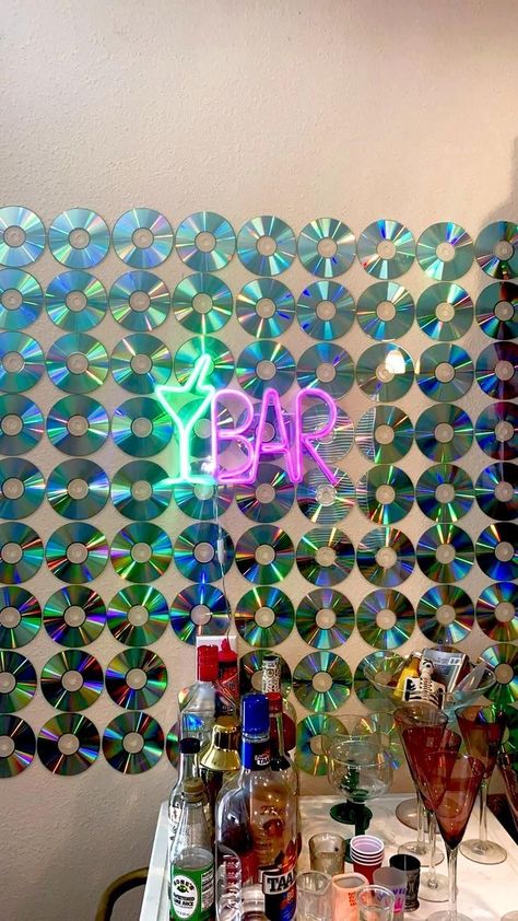 Bar Cart Decoration, College Apartment Ideas, 2000s Party Theme, 2000s Theme Party, Y2k Birthday Party, 2000s Theme, Disco Theme Party, Disco Birthday, 2000s Party