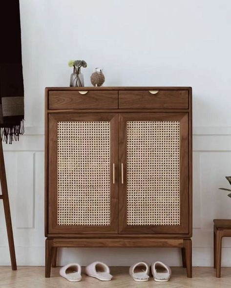 Wicker Bar Cabinet, Rattan Wood Furniture, Rattan Bar Cabinet, Rotan Furniture, Metallic Furniture, Wood Dining Table Set, Rattan Cabinet, Cane Furniture, Table Decor Living Room