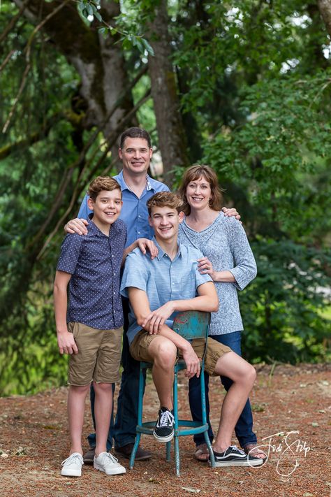 Jodi Stilp Photography LLC, family portraits, family of four, two sons, big trees, old stool Family Photos With Stool, Family Of 4 Photoshoot Older Kids, Big Trees, Family Portrait Poses, Two Sons, Family Of 4, Family Of Four, Fall Mini, Family Pics