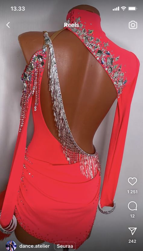 Red Latin Dress, Latino Dress, Salsa Costume, Pretty Dance Costumes, Latin Costume, Ballroom Gowns, Ballroom Costumes, Latin Ballroom Dresses, Latin Dance Costume