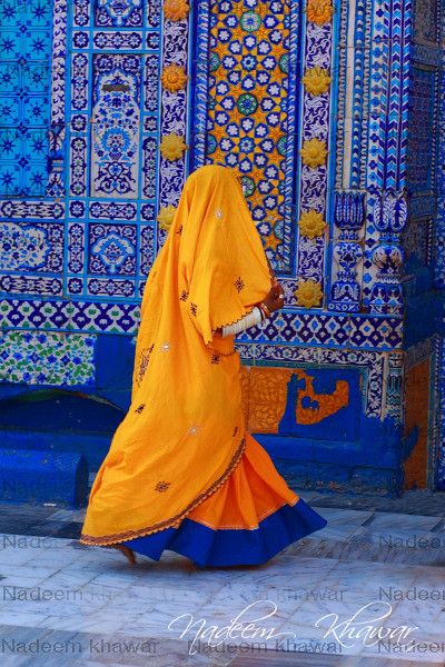 colors of Sindh at Sachal Sarmast | Photo of the Shrine Sach… | Flickr Sachal Sarmast, Amazing India, Indian Colours, India Culture, India Photography, India Colors, South Asia, World Cultures, People Of The World