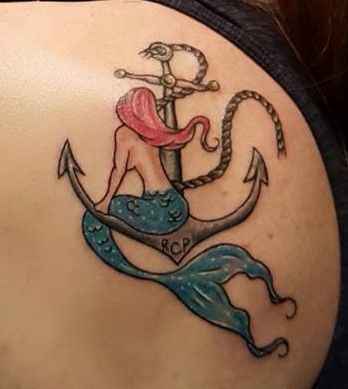 Mermaid With Anchor Tattoo, Mermaid And Anchor Tattoo, Mermaid Anchor Tattoo, Rock Doodles, Boating Lifestyle, Anchor Drawings, Tattoo Anchor, Tattoo Mermaid, Crab Tattoo