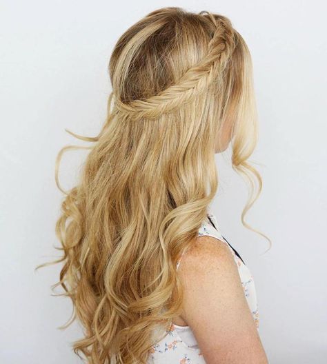 Half Up Headband Fishtail Braid Crown Braid Hairstyles, Braid And Curls, Crown Braids, Braided Headbands, Hairstyles For Summer, Braided Crown Hairstyles, Braid Trends, Wedding Braids, Curls Hair