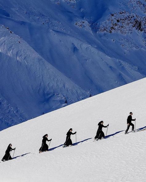 • Unconventional Adventurers: Nuns and a Priest Shred the Slopes of St. Moritz! 🎿🙏 #HolyShredders “SAINT MORITZ” • All praise belongs to… | Instagram Two Glasses Of Wine, Tony Kelly, Blue Skys, Saint Moritz, Classic Car Photoshoot, Ski Room, Italy Winter, Ski Posters, Mountains Photography