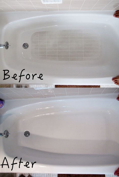 how to Clean the bathtub slip resistant bottom looks like new Fiberglass Shower Pan, Diy Bathroom Cleaner, Porcelain Tub, Plastic Bathtub, Bathtub Cleaner, Bathtub Shower Combo, Best Bathtubs, Fiberglass Shower, White Tub