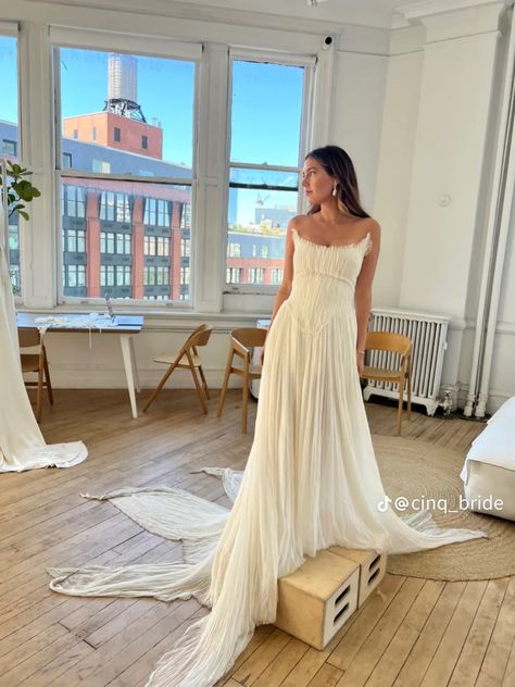 Alexandria Dadrio Wedding Dress, Simple Sweet Wedding Dress, Classic Beach Wedding Dress, Anthro Wedding Dress, Rehersal Dinner Dress Bridesmaid Dress, Mexico Beach Wedding Dress, Gauze Wedding Dress, Plisse Wedding Dress, Gauzy Wedding Dress