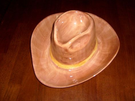 The Allee Willis Museum of Kitsch » Chip and Dip Cowboy Hat Cowboy Hat Pottery, Cowboy Hat Ceramic, Ceramic Cowboy Hat, Clay Pinch Pot Ideas, Highschool Art, Clay Pinch Pots, Thrift Wishlist, Coil Pots, Chip And Dip Bowl