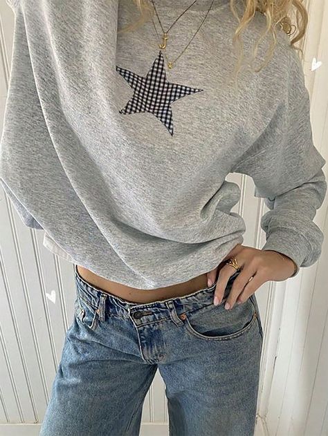 Women's Round Neck Plaid Star Pattern Print Casual Sweatshirt, Autumn/Winter Light Grey Casual  Long Sleeve Knitted Fabric Geometric,All Over Print Pullovers Slight Stretch  Women Clothing, size features are:Bust: ,Length: ,Sleeve Length: Cleangirl Outfit, Studio Seven, Instagram Clothes, Patchwork Hoodie, Hoodie Diy, Patchwork Sweatshirt, Patchwork Clothes, Diy Sweatshirt, Winter Fits