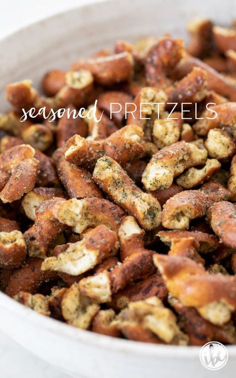 Pretzel Seasoning Recipes Ranch, Ranch Seasoning Pretzels, Pretzels With Ranch Seasoning, Mens Snacks, Season Pretzel Recipe, Spicy Pretzels Ranch, Ranch Dill Pretzels, Pretzel Recipe Seasoned, Seasoned Pretzels Ranch