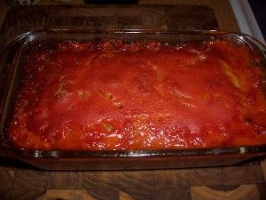 Meatloaf made with Campbell's Tomato Soup Tomato Soup Meatloaf, Calories In Vegetables, Meat Meals, Good Meatloaf Recipe, Canned Tomato Soup, Best Meatloaf, Turkey Meatloaf, Beef Meat, Meatloaf Recipes