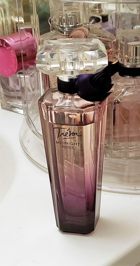 Lancôme Tresor Midnight Rose Eau de Parfum Lancome Tresor Midnight Rose, Tresor Midnight Rose, Lancome Tresor, Koleksi Parfum, Clean Perfume, Perfume Storage, Parfum Chanel, Midnight Rose, Perfume Display