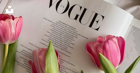 pink tulips on a page of a magazine photo – Free Europe Image on Unsplash Wallpaper Tulips, Vintage Aesthetic Wallpaper, Vogue Wallpaper, Pink Wallpaper Desktop, Pink Wallpaper Laptop, Wallpaper Notebook, Laptop Backgrounds, Cute Laptop Wallpaper, Ipad Background