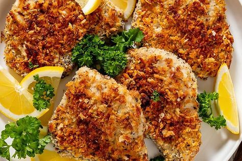 Crispy Baked Cornflake-Crusted Pork Chops Recipe Is On the Table in 30 Minutes #30secondmom Cornflakes Pork Chops, Corn Flake Pork Chops Baked, Cornflake Crusted Pork Chops, Corn Flake Pork Chops, Cornflake Pork Chops Oven Baked, Cornflake Pork Chops, Boneless Pork Chops Oven, Air Fry Pork Chops, Oven Pork Chops