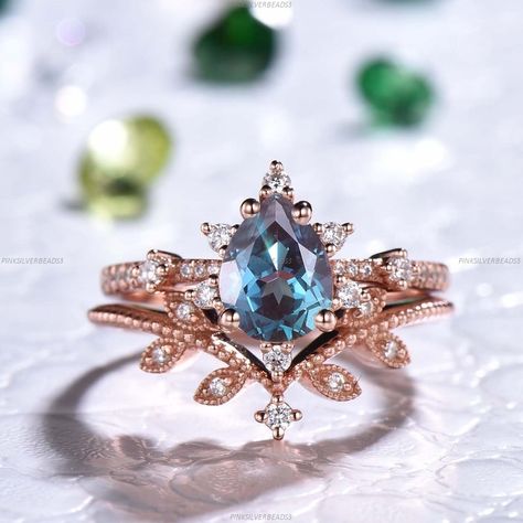 Engagement,Engagement Ring,Wedding Ring,Wedding,Ring For Her,Gift For Her,Birthday Ring,Promise Ring,Gift For Love,Ring For Wife,Alexandrite Ring Open Wedding Band, Moissanite Wedding Set, Statement Engagement Ring, Opal Engagement Ring Set, Wedding Ring For Her, Stackable Wedding Bands, Alexandrite Engagement Ring, Promise Ring Gift, Rose Gold Bridal