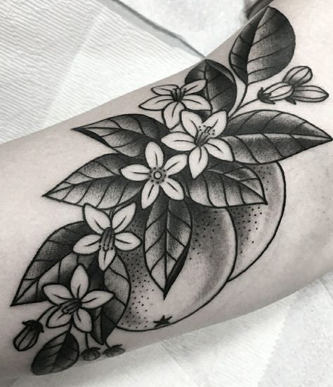 Orange Blossom Tattoo Traditional, Florida Oranges Tattoo, Clementine Blossom Tattoo, Old Florida Tattoo, Vintage Florida Tattoo, Orange Tattoo Traditional, Florida Vacation Tattoo Ideas, Florida Sleeve Tattoo, Black And White Orange Tattoo