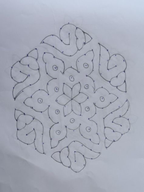 15*8 dots creative rangoli design #chukkalamuggu #15-8 8 Dots Rangoli, Dotted Rangoli, Simple Rangoli With Dots, Creative Rangoli, Easy Rangoli Designs Videos, Dot Rangoli, Very Easy Rangoli Designs, Color Knowledge, Dots Rangoli