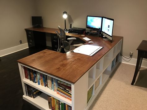 Cubby/Bookshelf/Corner Desk Combo - DIY Projects Diy Home Office Desk, Diy Farmhouse Desk, Bookshelf Corner, Diy Corner Desk, Diy Office Desk, Diy Computer Desk, Office Desk Designs, Desk Diy, Desk Plans