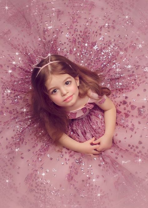 6th Birthday Girl Photoshooting, 6th Birthday Photoshoot Ideas, Princess Theme Photoshoot, Meg Bitton Photography, Princess Photoshoot, Princess Shot, Princess Photo Shoot, Side Ruched Dress, Princess Photo