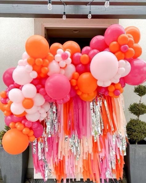 70s Groovy Birthday Party, 70s Party Balloon Arch, Groovy Sweet 16 Party Ideas, Bright Birthday Decorations, Bday Photo Wall, Dazed And Engaged Balloon Arch, Groovy Backdrop Ideas, Summer 30th Birthday Party Ideas, Neon Door Decorations Classroom