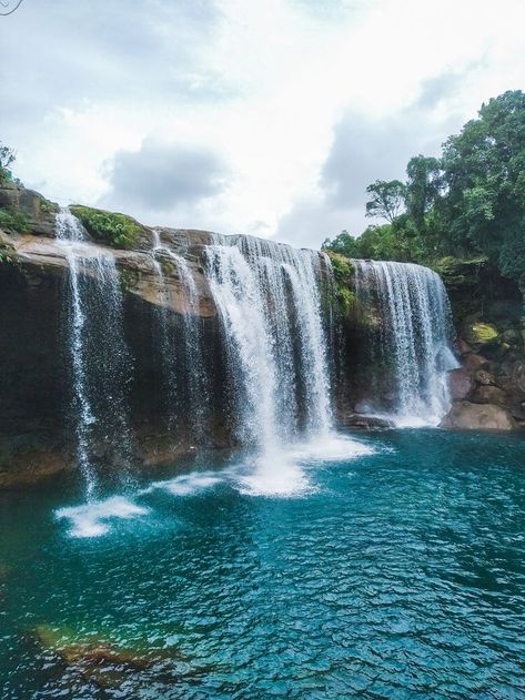 Stunning waterfall with  clear white water in Meghalaya Shillong Meghalaya, Shillong, Beautiful Waterfalls, Nature Trail, Famous Places, Scenic Landscape, Best Places To Travel, Beautiful Places To Visit, Tour Packages