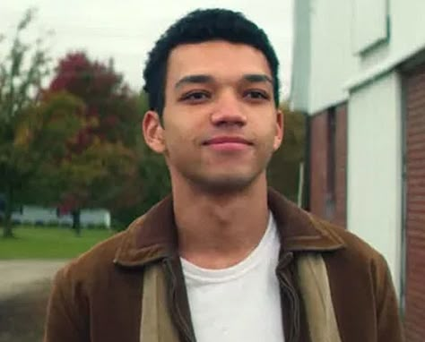 Justice Smith All The Bright Places, Justice Smith Aesthetic, Violet Y Finch, Theodore Finch, Justice Smith, Miles Robbins, All The Bright Places, Vampire Stories, Fallen Kingdom