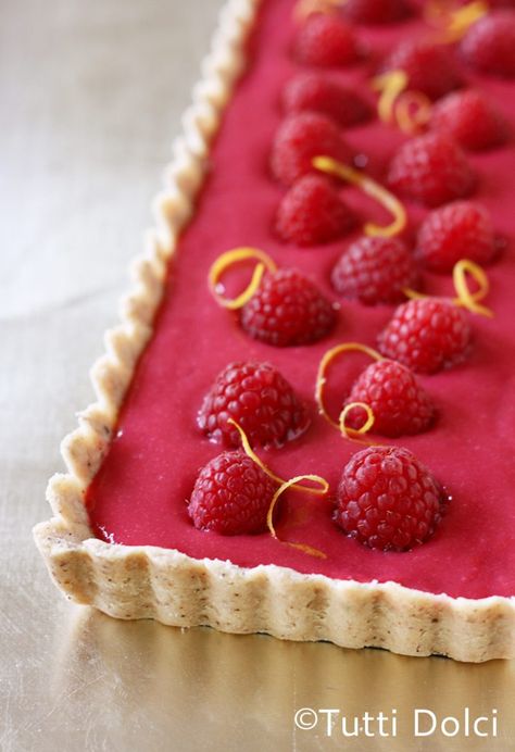 Raspberry Curd, Curd Tart, Focaccia Dolce, Raspberry Tart, Raspberry Tarts, Raspberry Recipes, Sweet Pie, Sweet Tarts, Tart Recipes