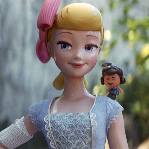 Toy Story Matching Pfp, Bo Peep Toy Story, Profile Ig, Pfp Tiktok, Frozen Toys, Best Halloween Movies, All Power Rangers, Disney Icons, Little Bo Peep