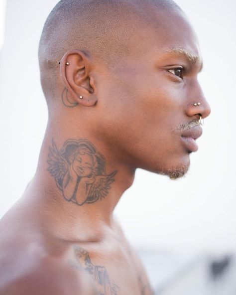 Nose Ring Men, Bald Black Man, Black Hair Inspiration, Men's Piercings, Bald Men Style, Bald Men, Inked Men, Face Photography, African Men