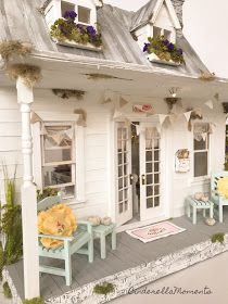 Cinderella Moments: Swan Ridge - Furnished Custom Dollhouse Dollhouse Exterior Ideas, Mini Trinkets, Country Dollhouse, Dollhouse Landscaping, Dollhouse Exterior, Custom Dollhouse, Diy Barbie House, Dollhouse Design, Cinderella Moments