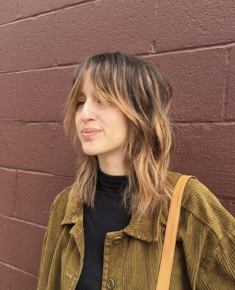 Highlights Mullet, Short Grunge Hair, Mullet Haircut, Hair Streaks, Mullet Hairstyle, Cut My Hair, Hair Inspo Color, Alexa Chung, Hair Envy