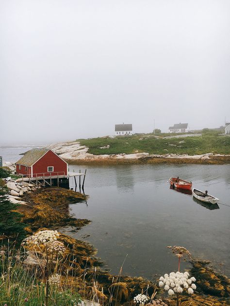 Chasing beaches on Nova Scotia’s South Shore from Will Travel for Food | #willtravelforfood #travel #novascotia #southshore #canada #maritimes #roadtrip #canadaroadtrip #peggyscove #fishing #boat Inverness Nova Scotia, Maritimes Canada, Nova Scotia Travel, Fried Clams, East Coast Travel, Canada Road Trip, Travel Canada, Best Beaches, South Shore