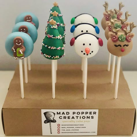 Snowball Cake Pops, Cakepop Christmas Ideas, Christmas Cakepops Ideas, Cute Christmas Cake Pops, Christmas Cake Pops Decoration, Cakepop Ideas Decoration, Christmas Theme Cake Pops, Cakepops Christmas Ideas, Elf Cake Pops