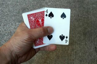 Easy Magic Card Tricks, Card Tricks For Beginners, Easy Card Tricks, Cool Card Tricks, Coin Tricks, Magic Card Tricks, Magic Tricks For Kids, Hand Tricks, Learn Magic