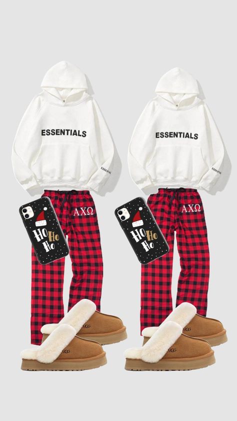 matching christmas pjs #chrismasoutfit #pjsaesthetic #outfitinspo Fashion Christmas Tree, Christmas Pajama Party, Bff Matching Outfits, Matching Christmas Outfits, Xmas Pjs, Matching Outfits Best Friend, Cute Christmas Outfits, Matching Pjs, Matching Christmas Pajamas