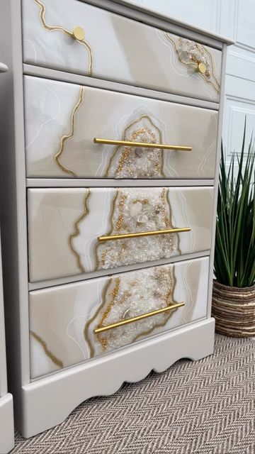 Resin Dresser, Diy Resin Furniture, Resin Art Canvas, Resin Artist, Epoxy Resin Diy, Upscale Furniture, Kids Interior Room, Dresser Sets, Resin Design