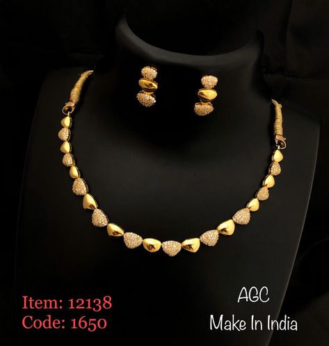 Light Weight Gold Necklace Indian, Gold Sets Jewelry, Fancy Gold Necklace Designs, Gold Sets Jewelry Indian Design, Fancy Gold Necklace, Light Weight Gold Necklace, Jumuah Mubarak Quotes, Light Weight Gold Jewellery, Necklace Set Indian Bridal Jewelry