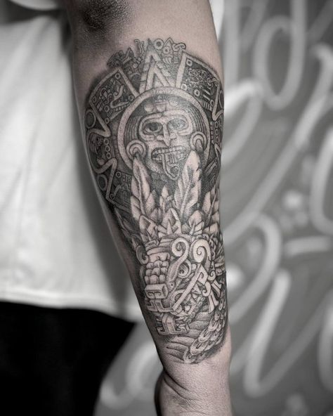 Aztec Forearm Tattoo, Aztec Leg Tattoo, Modern Tattoo Ideas, Aztec Eagle Tattoo, Aztec Eye, Aztec Eagle, Forearm Tattoo Ideas, Men's Tattoos, Mayan Tattoos