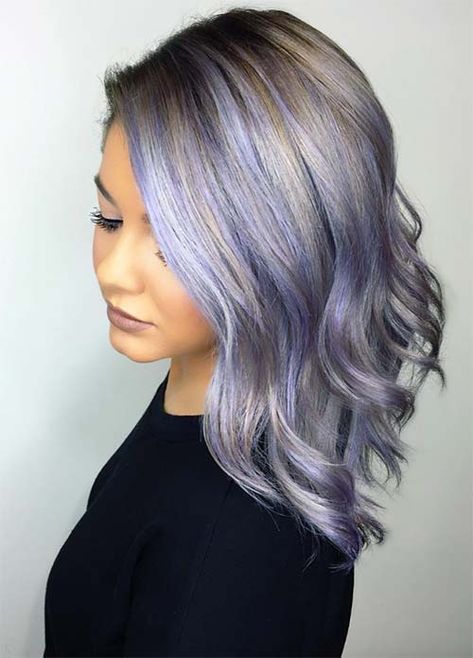 Pastel Purple Hair Highlights, Silver Lavender Hair, Pastel Purple Hair, Purple Hair Highlights, Lavender Hair Colors, Purple Balayage, Violet Pastel, Neon Hair, Medium Short Hair